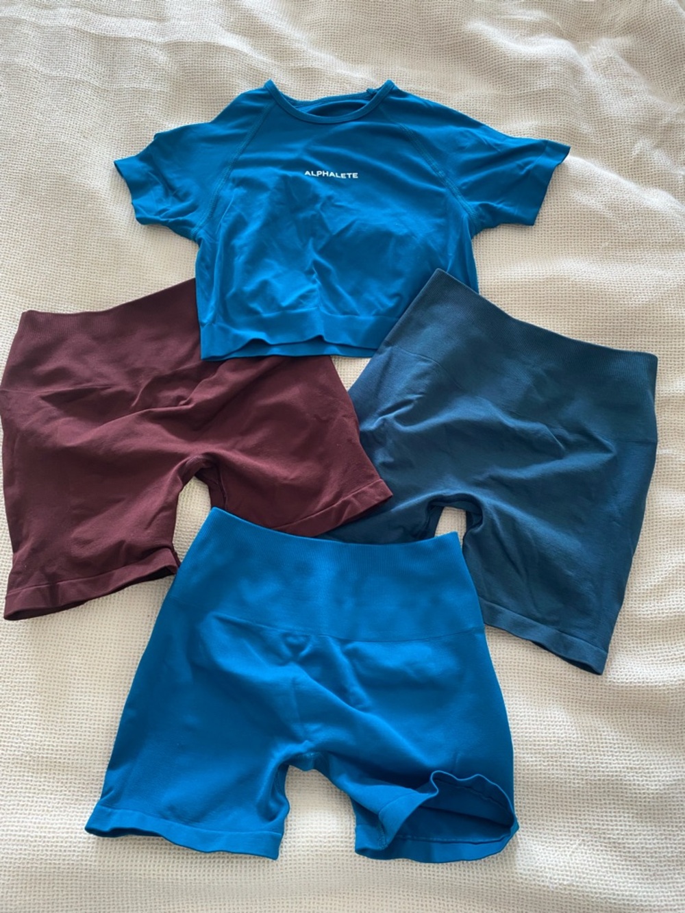 Alphalete bundle - Picture 4 of 6